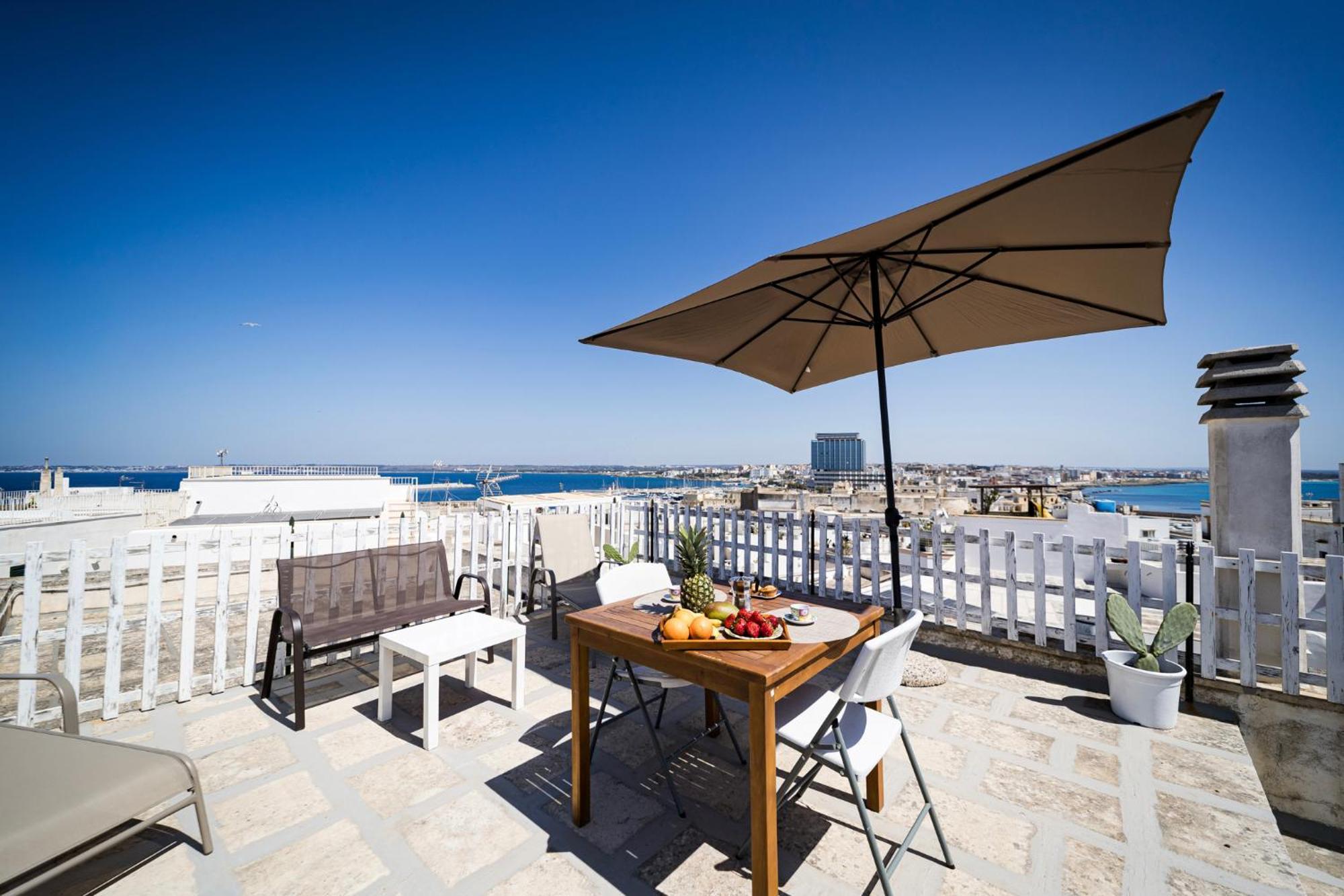 Corte De Maio - Exclusive Terrace - By Click Salento 갈리폴리 외부 사진