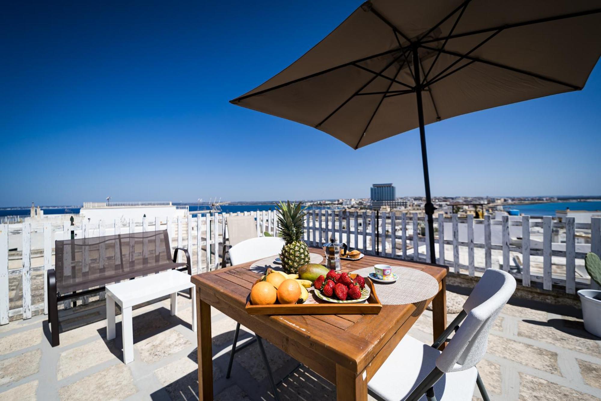 Corte De Maio - Exclusive Terrace - By Click Salento 갈리폴리 외부 사진